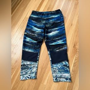 Marika leggings size small